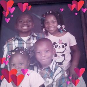 Meet your Posher, Toni